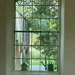 Semesterbostad Chapelle Blom *