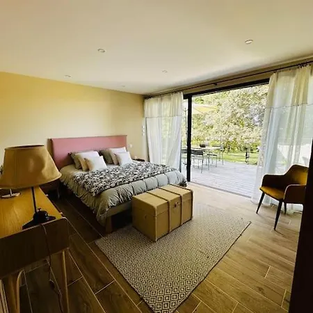 Chapelle Blom بيت للعطل Nougaroulet